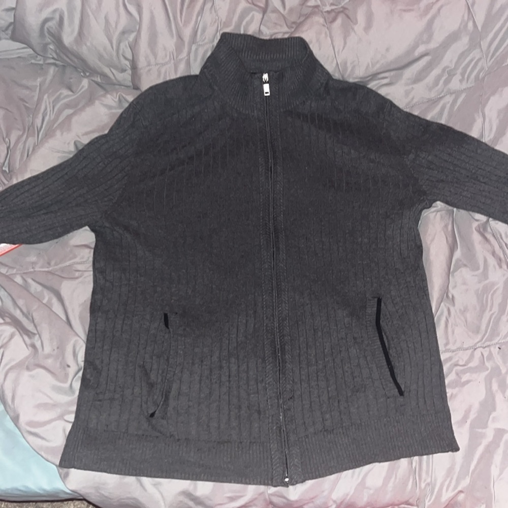 Alfani Turtleneck zipup in men’s Small(S)